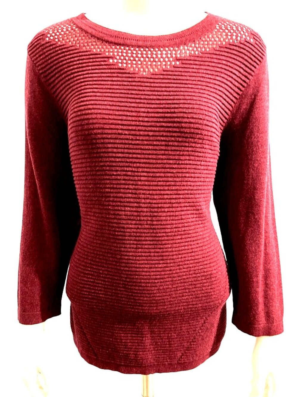 Red Wine Ribbed Long Sleeve Knit Top Size M Lightweight Breathable Knit Pullover